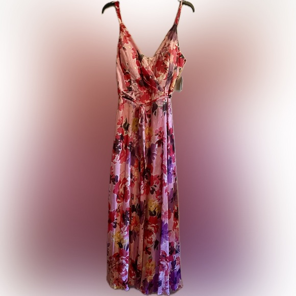 NWT NW Nightway Women’s Long Floral Mock Wrap Dress size 10 - Picture 4 of 15